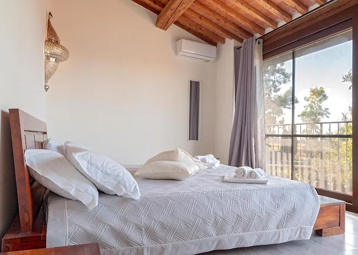 Villa Sunflowers Dimora Cascina